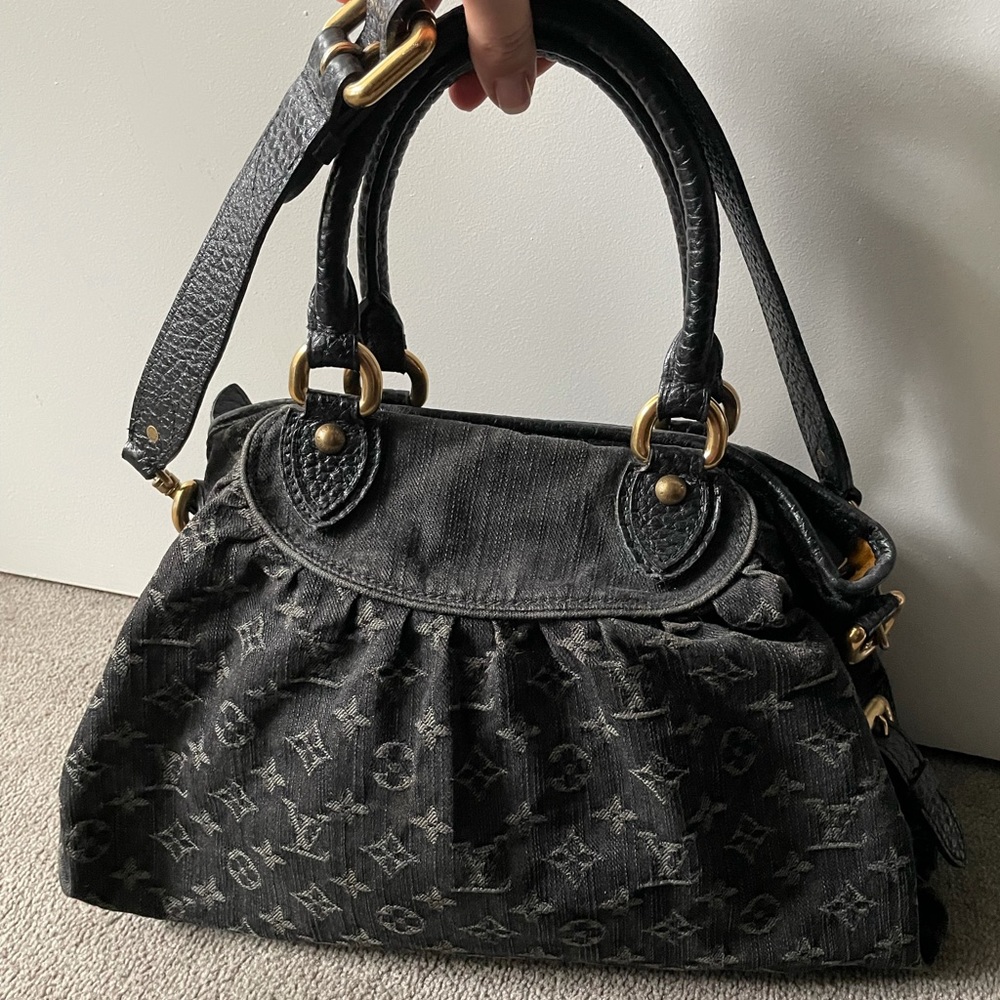Authentic Louis Vuitton Denim Neo Cabby MM Black